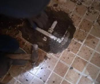 扎囊卫生间漏水维修公司为您分享下卫生间渗水如何处理及注意事项